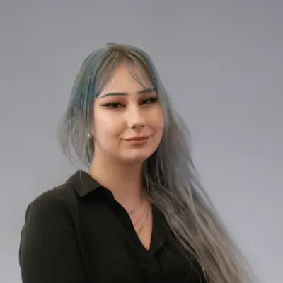 Porträt von Henna Partanen, Software Developer bei OriginStamp