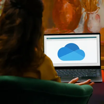 OneDrive-Oberfläche auf einem Laptop-Bildschirm angezeigt