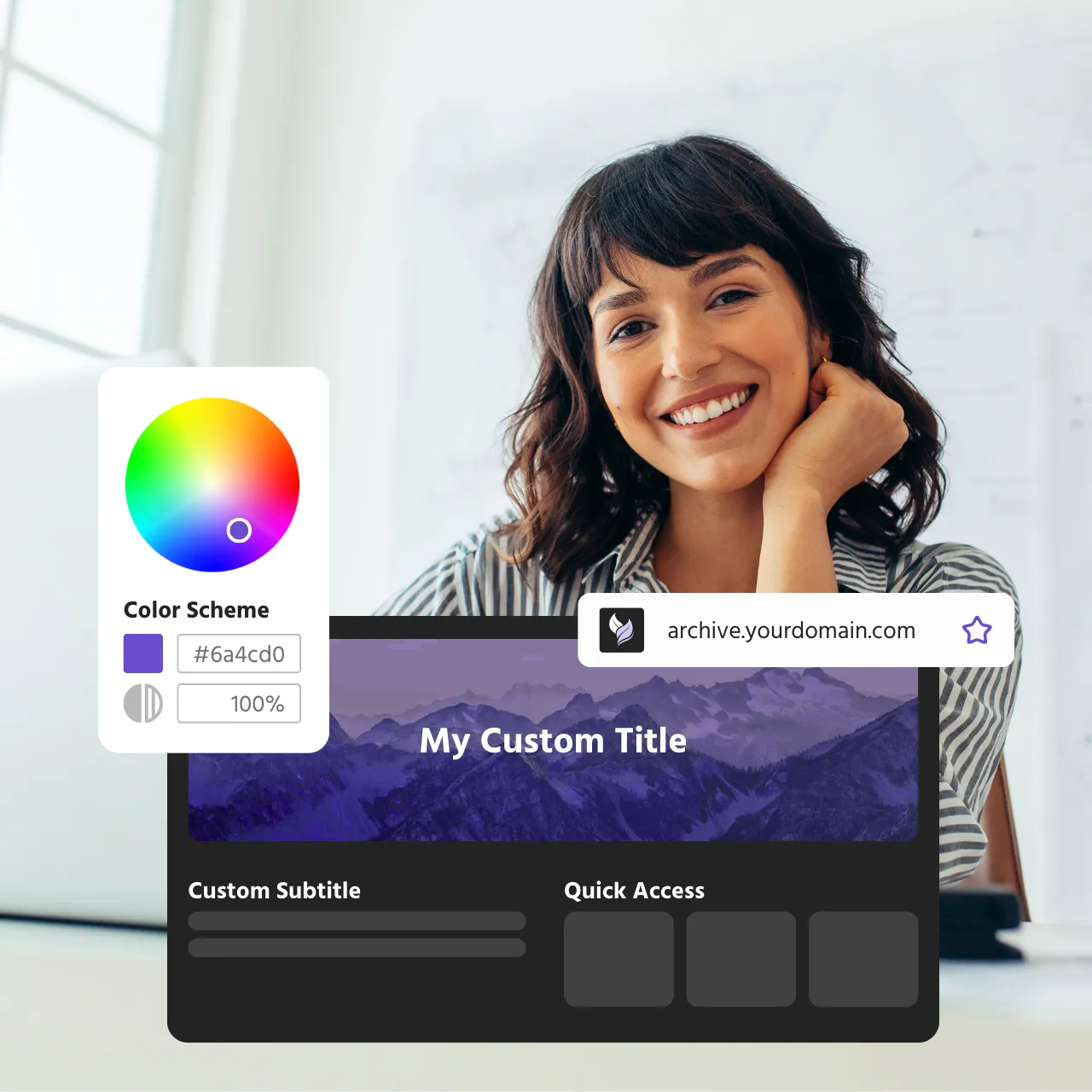 Lächelnde Frau hinter einer Website-Anpassungsoberfläche und einem Farbwähler.